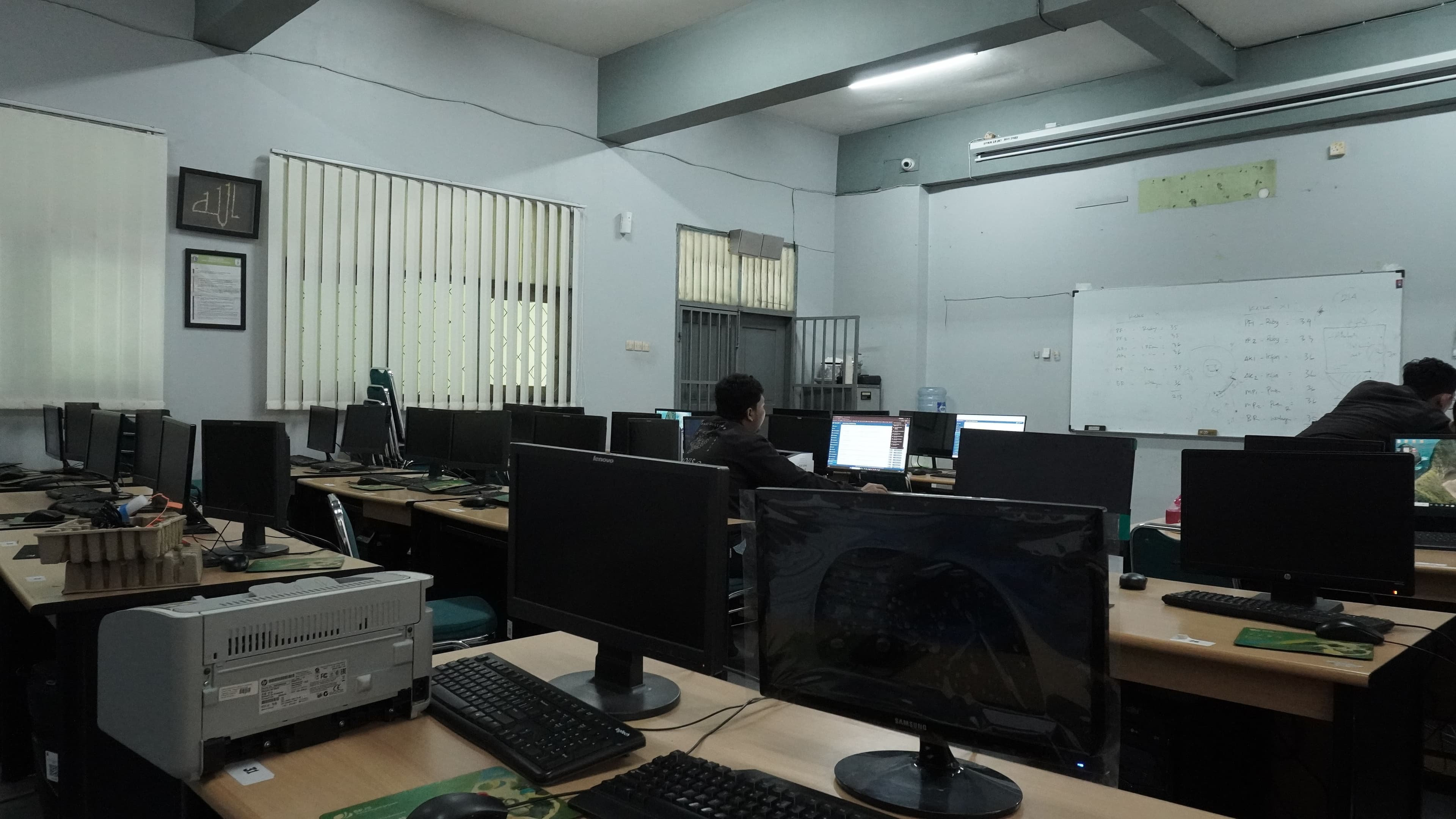 Lab Akuntansi — Foto 1