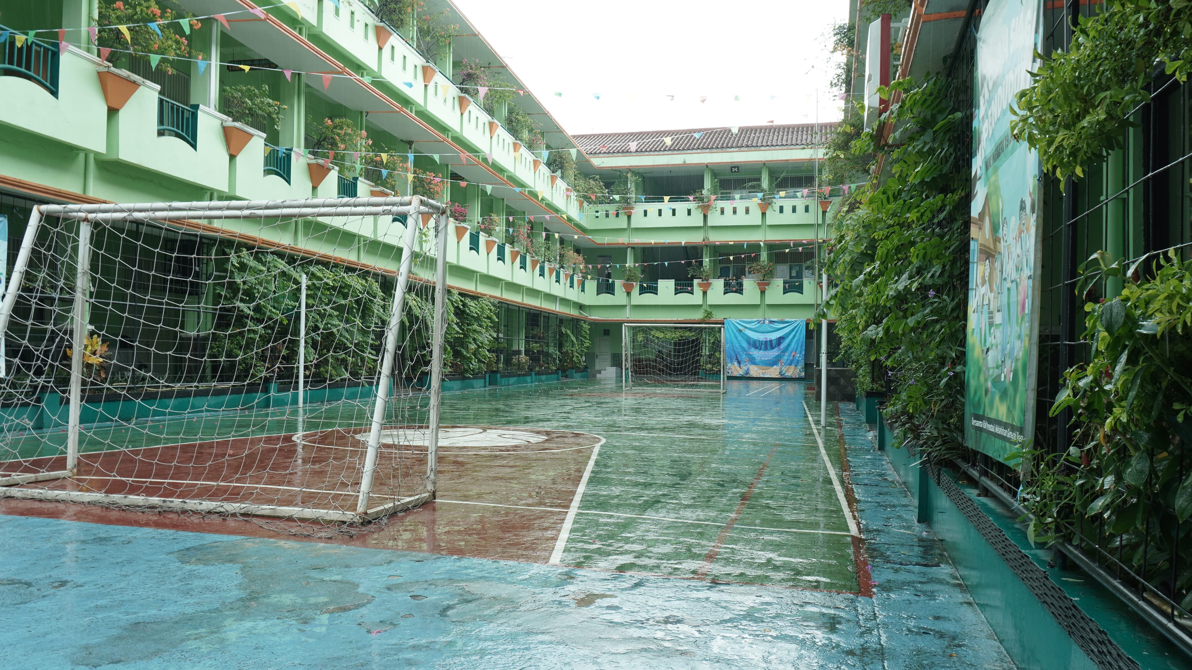 Lapangan SMKN 19