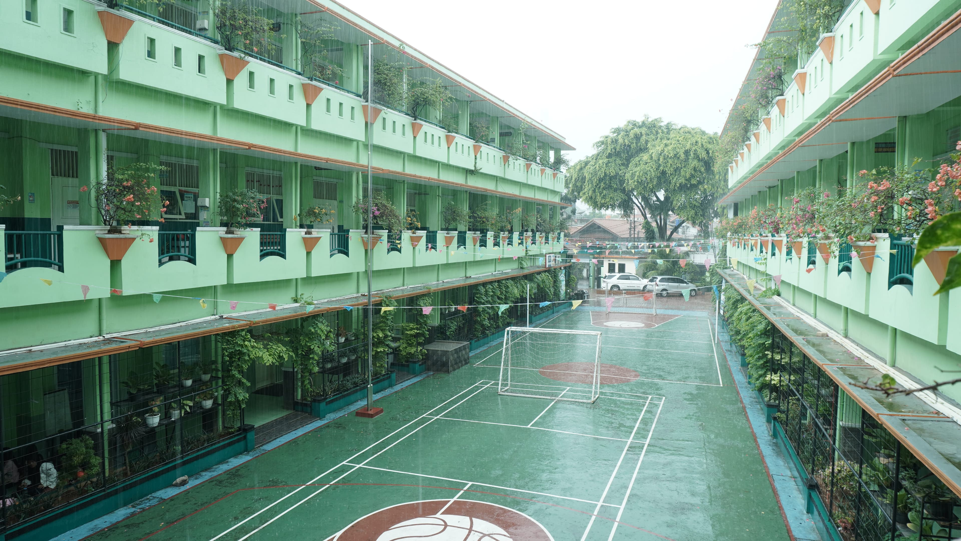 Lapangan SMKN 19 — Foto 3