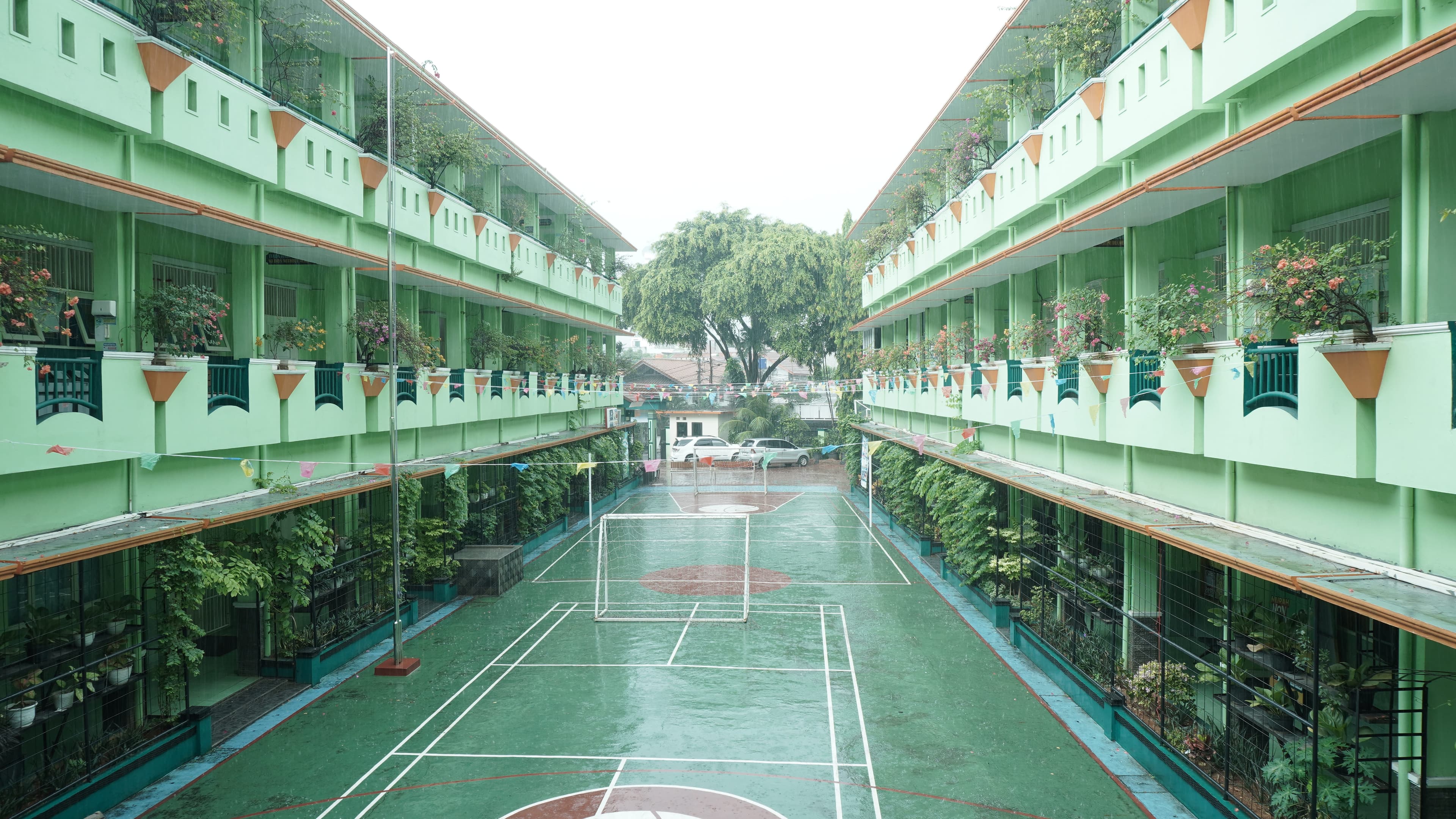 Lapangan SMKN 19 — Foto 4