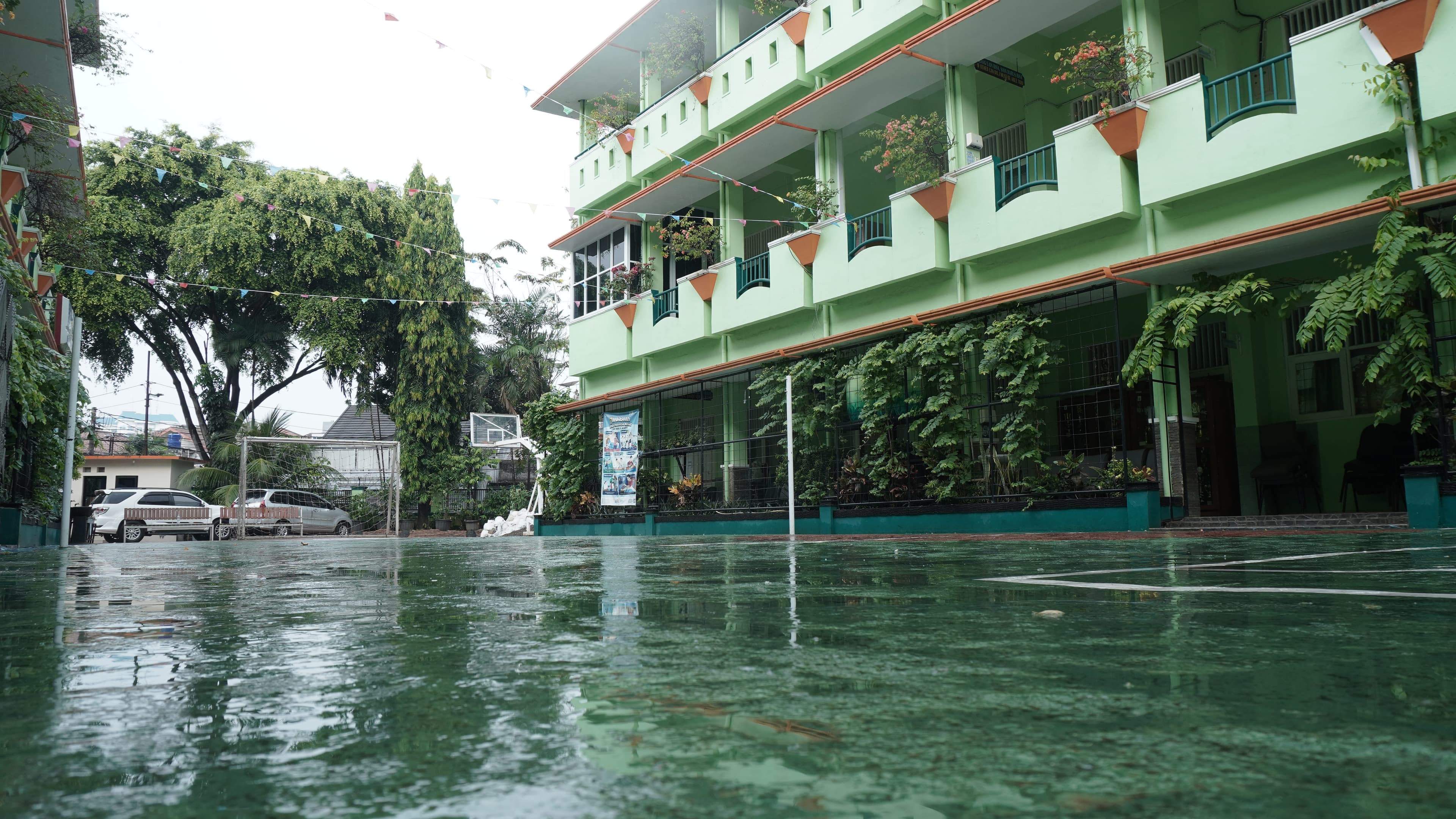 Lapangan SMKN 19 — Foto 5