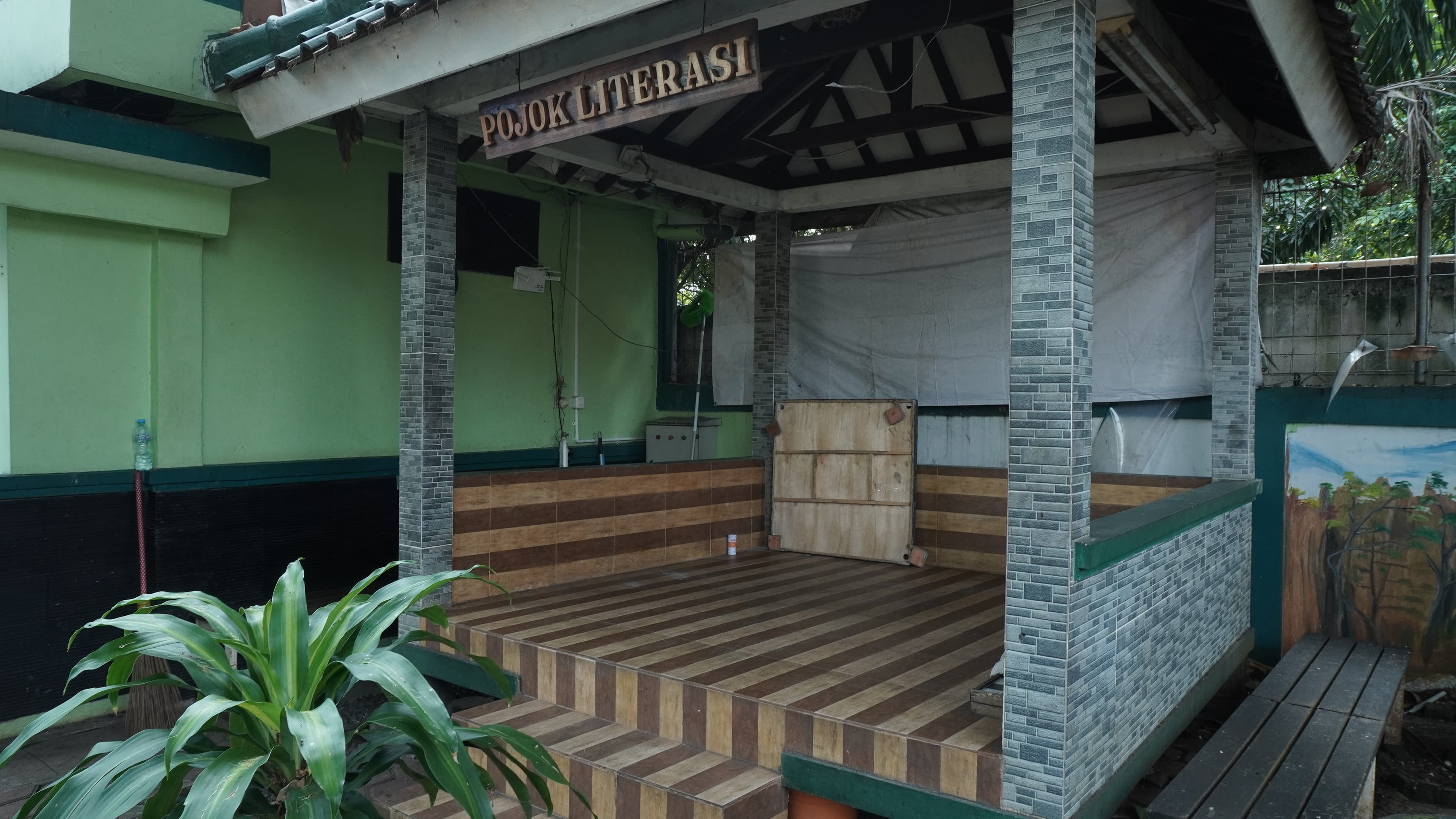 Literasi — Foto 2